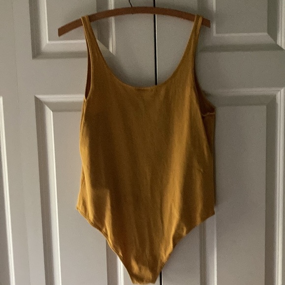 Abound scoop neck women’s bodysuit XL golden yellow - Picture 2 of 7